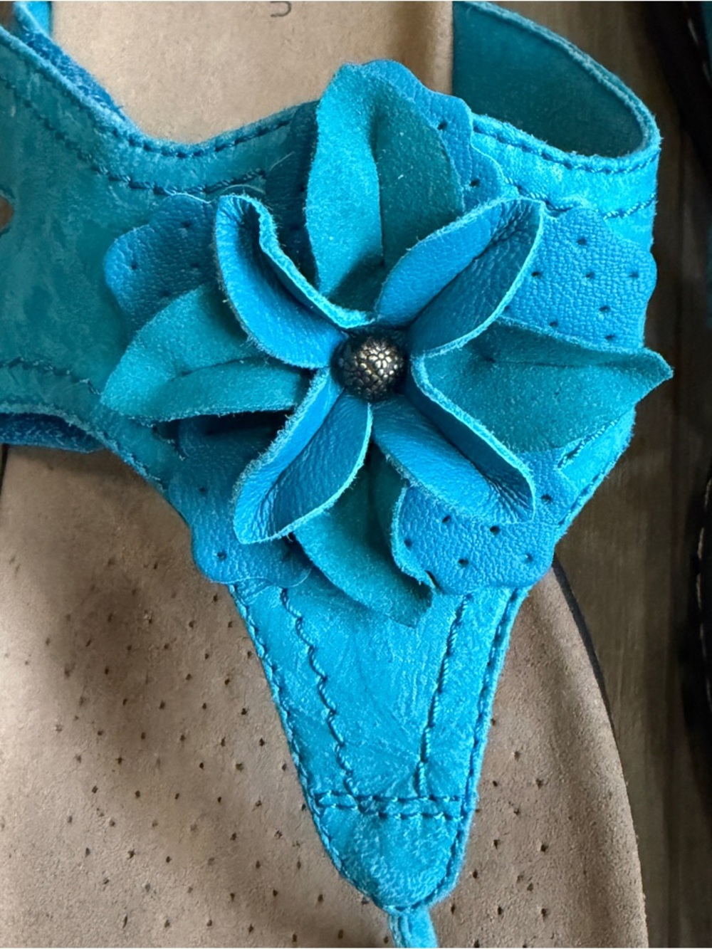 Clarks Laurieann Gema Women’s US 8 Turquoise Leather Adjustable Flat Sandals - Picture 8 of 15